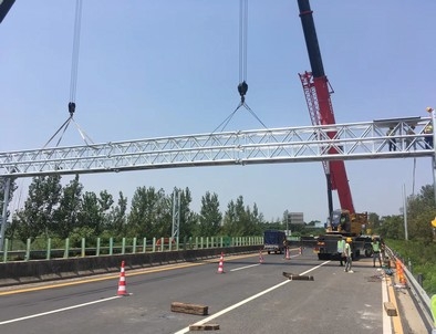 池州池州门架标牌施工现场